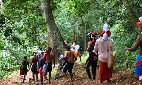 சபரிமலை ஐயப்பன் கோயிலில் இன்று மண்டல பூஜை!..