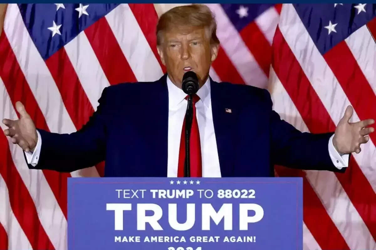 அதிபர் தேர்தலில் டிரம்பிற்கு போட்டியாக இந்திய வம்சாவளி..!! யார் இந்த விவேக் ராமசாமி!