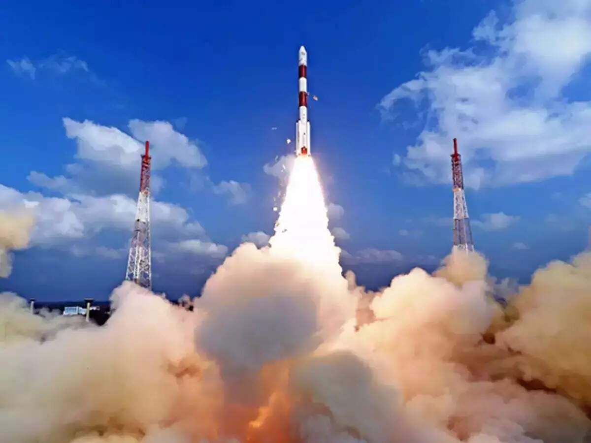 5 ஆண்டுகளில் 177 வெளிநாட்டு செயற்கைக்கோள்களை ஏவிய இஸ்ரோ...