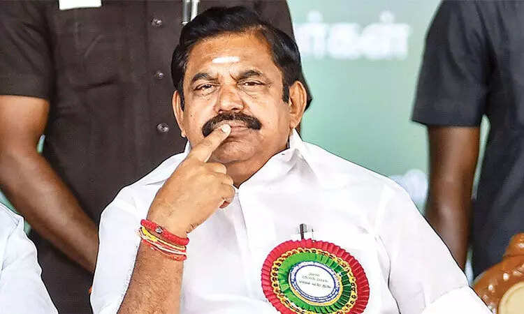 வயிற்றெரிச்சலில் கொச்சைப்படுத்துவதா? : ஈபிஎஸ்க்கு கடும் கண்டனம்!!