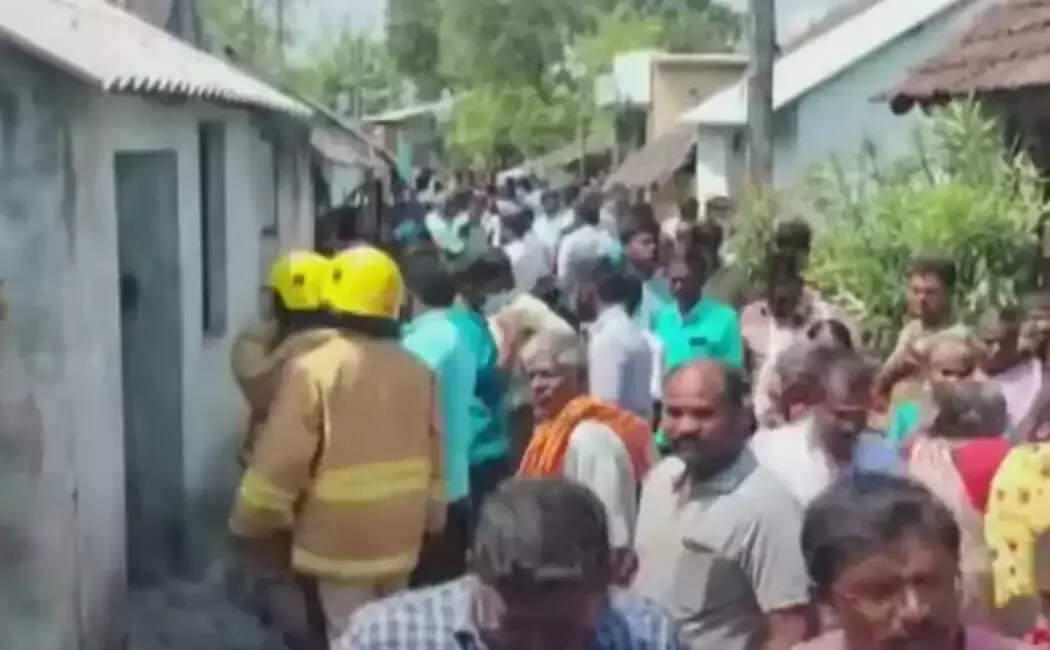 கடலூரை உலுக்கிய பயங்கர சம்பவம்!!குடும்பத்தோடு தீ வைத்து எரிப்பு..!