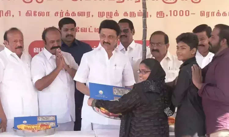 குடும்ப அட்டைதாரர்களுக்கு குட் நியூஸ்...!! ரேஷன் கடைகளுக்கு பறந்த உத்தரவு..!!