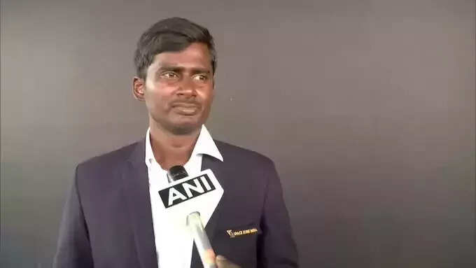 150 சிறிய ரக செயற்கைகோள்ளுடன் விண்ணில் பாய்ந்த மாணவர்களின் ராக்கெட்!!