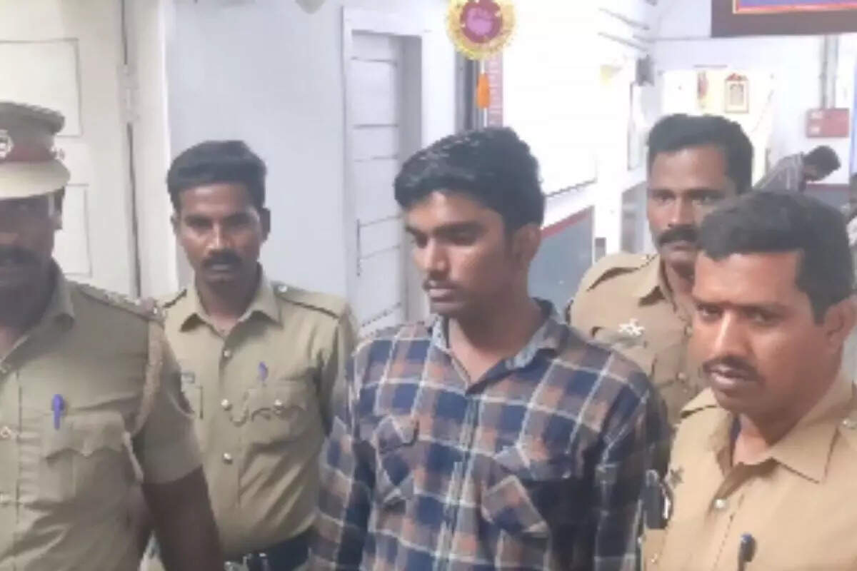 காதலியின் கை, கால்களை கட்டி கிணற்றில் வீசிய காதலன்!!