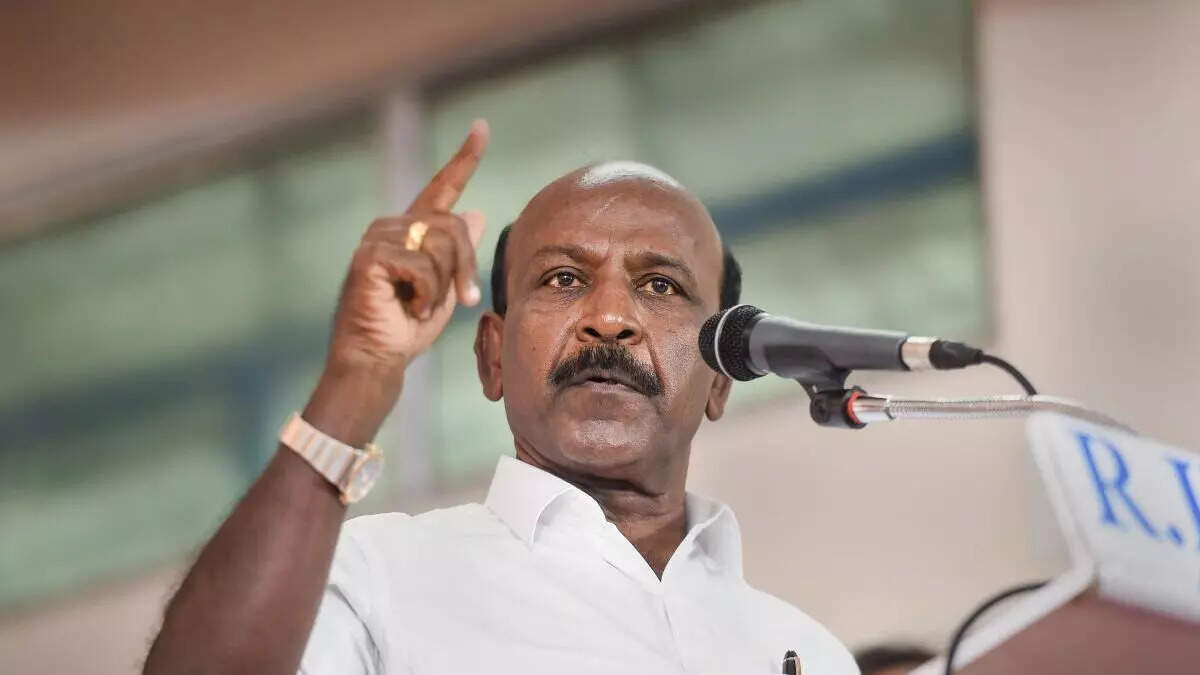 “2024 இறுதியில் மதுரை எய்ம்ஸ் கட்டுமானப்பணி தொடங்கும்!!”