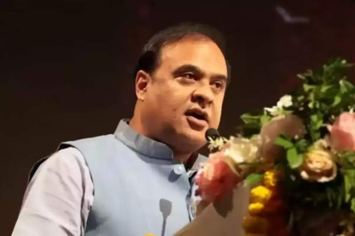 இந்த வயது பெண்கள் விரைவில் திருமணம் செய்துகொள்ள வேண்டும் - அசாம் முதல்வர் பேச்சால் சர்ச்சை!!