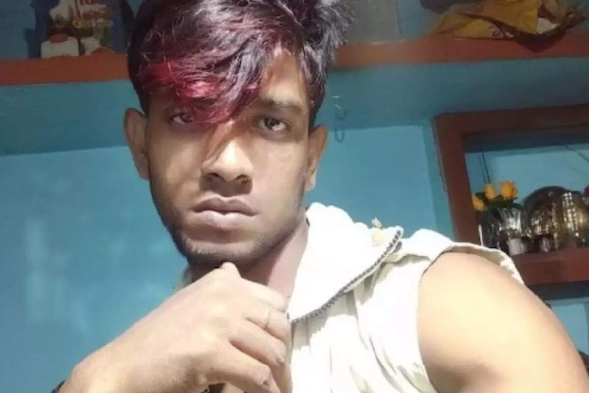 மனைவியை 18 துண்டுகளாக வெட்டி நாய்க்கு உணவாக்கிய சைக்கோ கணவன்!!