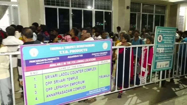 இனி திருப்பதியில் ஒரு மணி நேரத்தில் பக்தர்கள் சாமி தரிசனம் செய்யலாம்..!!