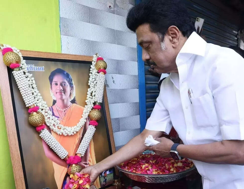 மாணவி மரணம் – கைது செய்தால் போராட்டம் என மருத்துவர்கள் அறிவிப்பு!!