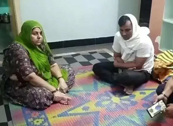 தந்தை ஆசை ஆசையாக வாங்கி வந்த சாக்லேட்... 8 வயது மகனுக்கு எமனாக மாறியது..!!