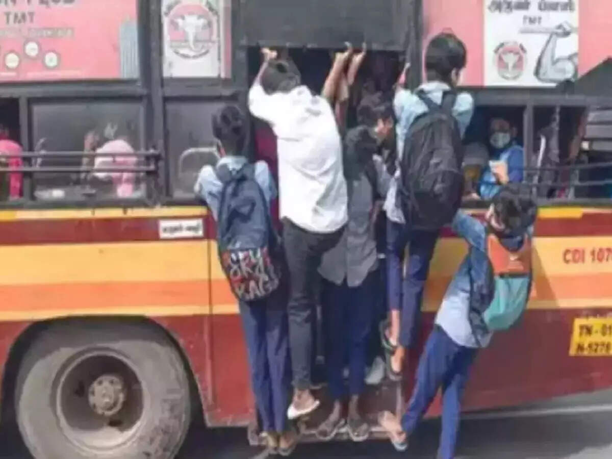 இனி மாணவர்கள் படியில் பயணம் செய்தால் நடவடிக்கை பாயும்..!!