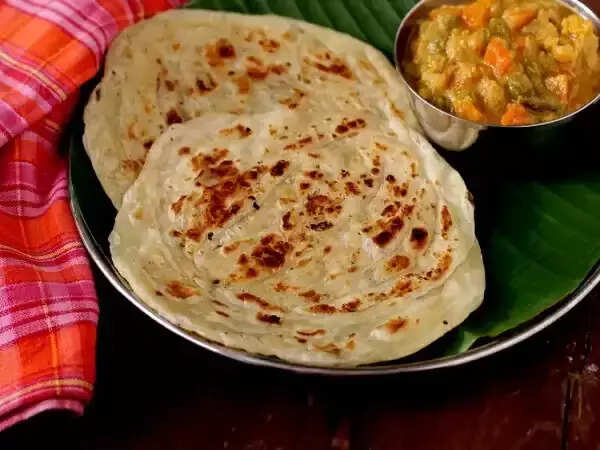 ஷவர்மாவிற்கு அடுத்து பரோட்டா சாப்பிட்ட மாணவி உயிரிழந்த சோகம்..!!