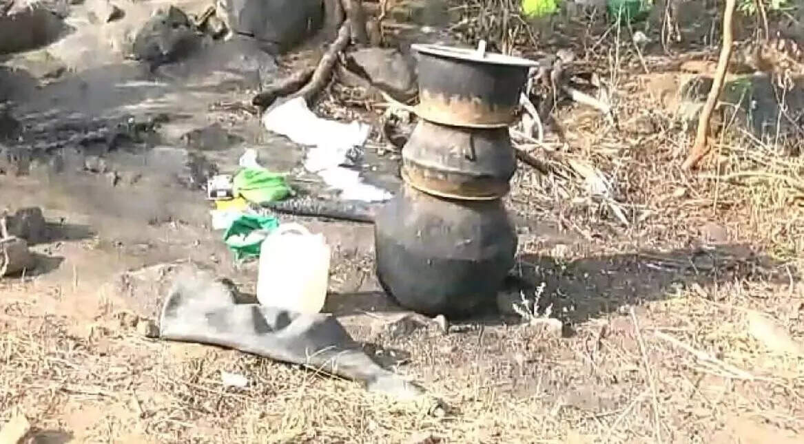 “இறந்தவர்கள் குடித்தது கள்ளச்சாராயமே அல்ல…” : டிஜிபி விளக்கம்!!