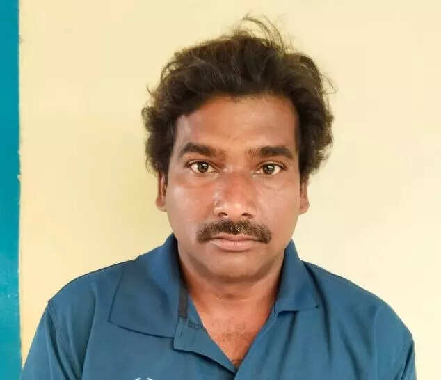 வாரிசு வேலைக்கு தகராறு… இரட்டை கொலை!!