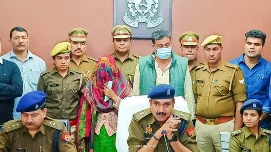 நெஞ்சை உறைய வைக்கும் செய்தி..!! பெற்ற மகளுக்கு தந்தை செய்த கொடூரத்தை பாருங்க..!!