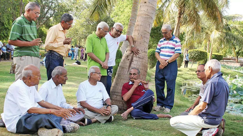 மூத்த குடிமக்களுக்கு குட் நியூஸ்.. வட்டி உயர்த்தியது மத்திய அரசு..!