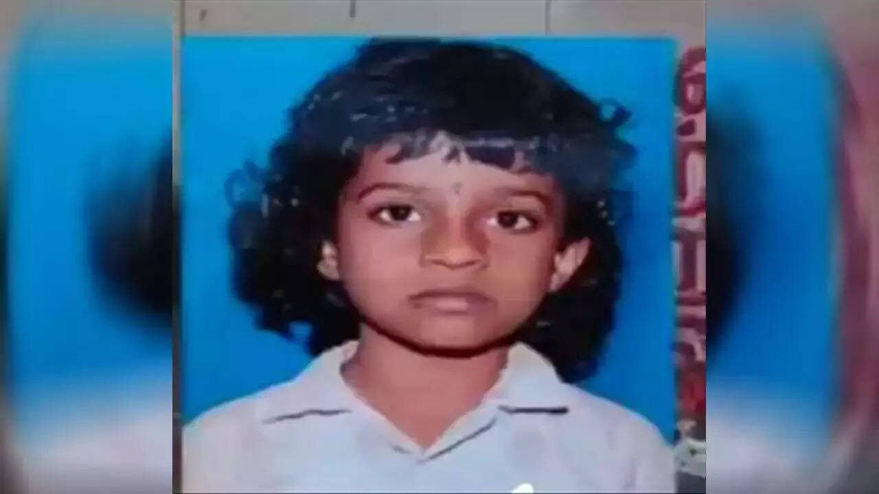 திருநெல்வேலியில் மர்ம காய்ச்சலுக்கு 12 வயது சிறுமி பலி!!