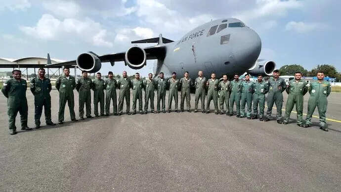 முதல் முறையாக இந்தியா - ஜப்பான் கூட்டு விமான பயிற்சி