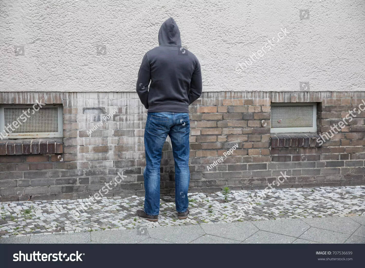 மனைவியை மறந்த கணவர்...நடுகாட்டில் தவித்த துணைவி!...