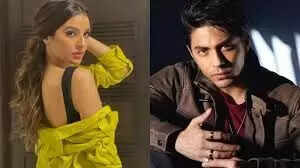 பாகிஸ்தான் நடிகையை காதலிக்கும் ஷாருக்கான் மகன்?...உண்மை என்ன?...