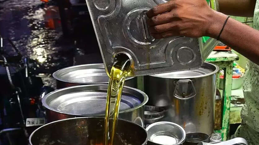 நல்லெண்ணெய், பாமாயில் விலை உயர்வு.. இல்லத்தரசிகள் அதிர்ச்சி..!