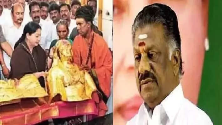 மீண்டும் ஆரம்பமானது இபிஎஸ் – ஓபிஎஸ் போர்..!! இந்த முறை தேவர் சிலைக்கு..!!