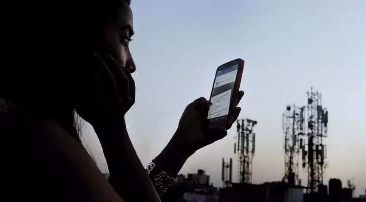 இந்தியாவில் 93% கிராமங்களில் இணையதள வசதி: மத்திய அரசு