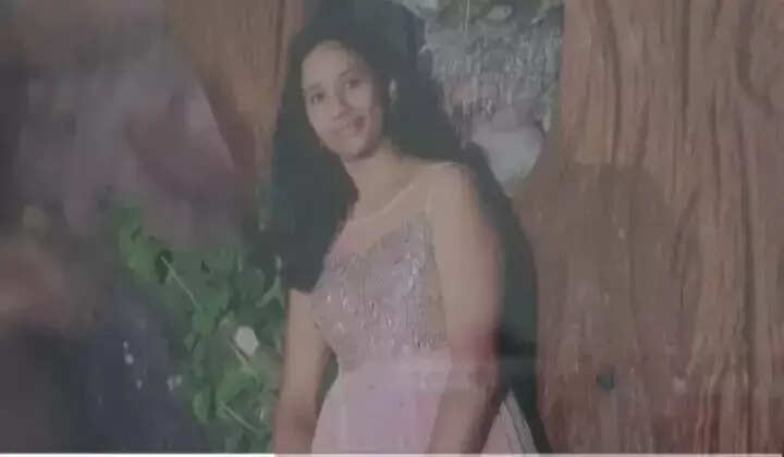 தெலுங்கானாவில் பரபரப்பு!!வீடு புகுந்து இளம் பெண் மருத்துவர் கடத்தல்..!!