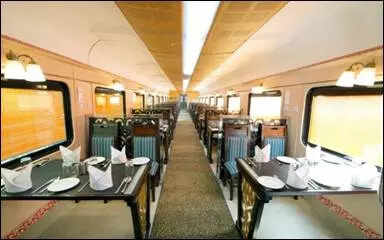 விரைவில் அறிமுகமாகும் பாரத் கவுரவ் டீலக்ஸ் ஏ.சி. சுற்றுலா ரயில்..!!