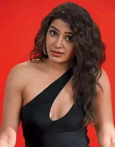 நடிகை சமந்தா சினிமாவில் இருந்து ஓய்வு.?..ரசிகர்கள் அதிர்ச்சி!