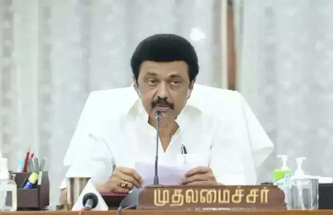 குட் நியூஸ்..!! குடும்பத் தலைவிகளுக்கு ரூ.1000 வழங்கும் திட்டத்தை மார்ச் 3 ஆம் தேதி தொடக்கம் ?