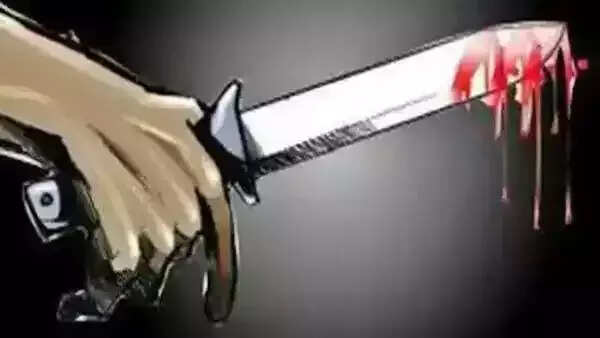 பஞ்சாப்பில் பகீர் சம்பவம்!! கனடா குடியுரிமை பெற்ற இளைஞர் குத்திக்கொலை!!