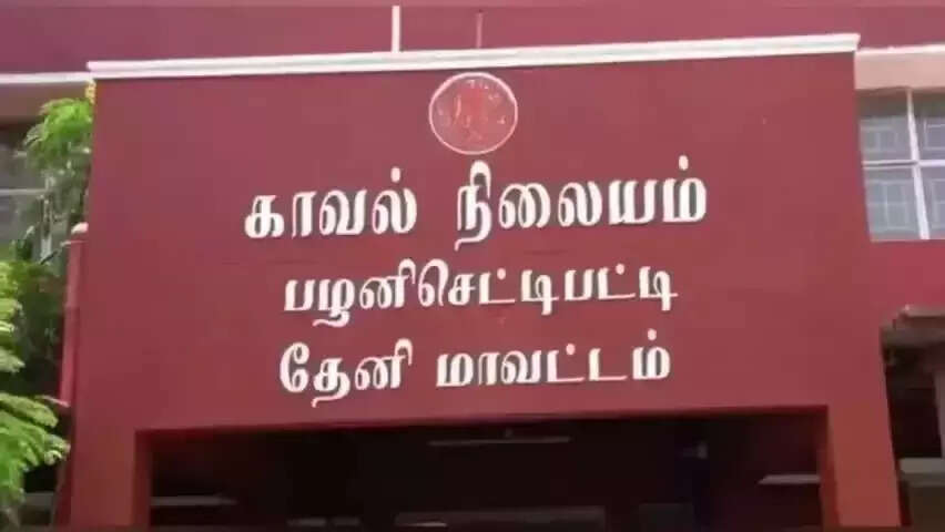 காதல் விவகாரத்தால் +2 மாணவன் கழுத்தறுத்து படுகொலை..?