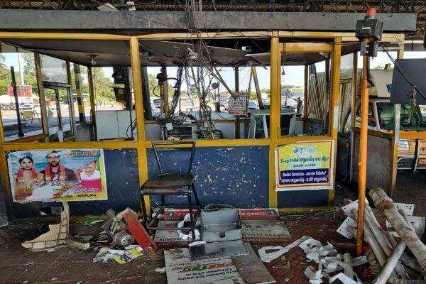 முடிவுக்கு வரும் ஃப்ரீ டோல்கேட்!!  மார்ச் 1 முதல் கட்டணம்!!