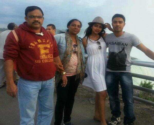 நடிகை அமலாபால் தந்தை மரணம்! இன்று இறுதி சடங்கு! திரையுலகினர் அஞ்சலி!