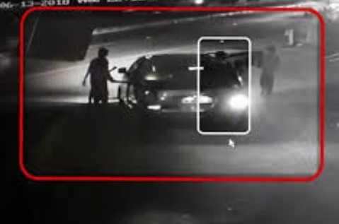 நள்ளிரவில் தனியாக இருக்கும் பெண்களிடம் கத்திமுனையில் அராஜகம்!  கண்டுக் கொள்ளாத காவல்துறை!