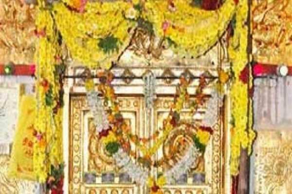 திங்கட்கிழமை இரவில் மட்டுமே சிவ தரிசனம்!! தமிழகத்தின் விநோத கோயில்!!