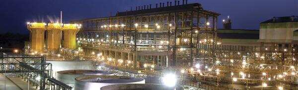 சென்னை மணலி பெட்ரோலியம் நிறுவனத்தில் தீ விபத்து! அதிர்ச்சியில் உறைந்த மக்கள்!