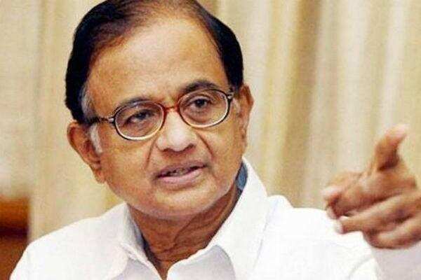 அந்தரத்தில் இந்தியப் பொருளாதாரம்! ப.சிதம்பரம் பளீர்!!