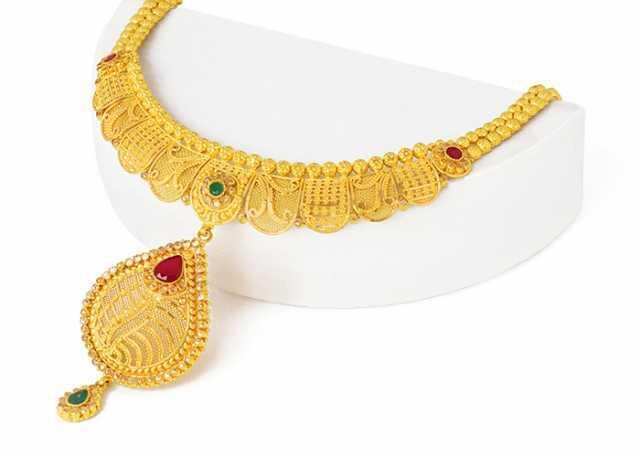 தங்கம் விலை வரலாறு காணாத உயர்வு! ஒரு கிராம் தங்கம் ரூ.4 ஆயிரத்தை தாண்டியது