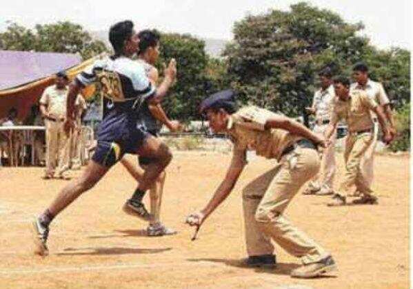 போலீஸ் தேர்விலும் மோசடி! 1,000 பேர் பணி நியமனம் நிறுத்தி வைப்பு!!