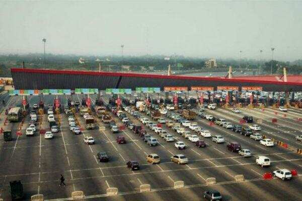 உஷார்!! ஹைவேஸ் டோல்கேட்ல இதெல்லாம் இருந்தா தான் கட்டணம் வசூலிக்கணுமாம்?!