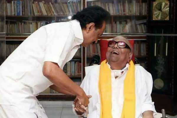 என் உயிரினும் மேலான அன்பு கருணாநிதி உடன்பிறப்புகளே...