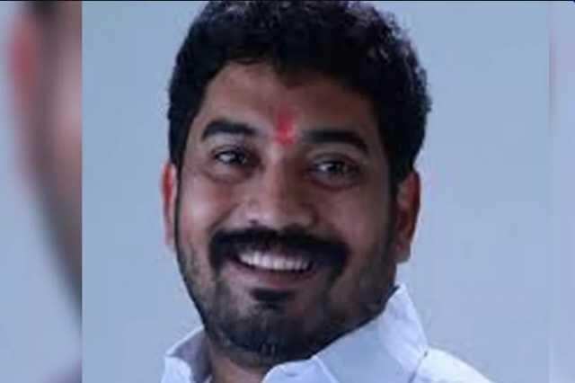 பாலியல் புகாரில் தலைமறைவாக இருந்த இந்து மகாசபா தலைவர் பணமோசடி வழக்கில் கைது!!