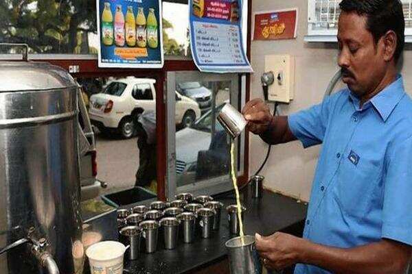 அட போங்கப்பா! LPG,பெட்ரோல்.. இப்போ பால் லிட்டர் ரூ.100க்கு உயருமாம்!!