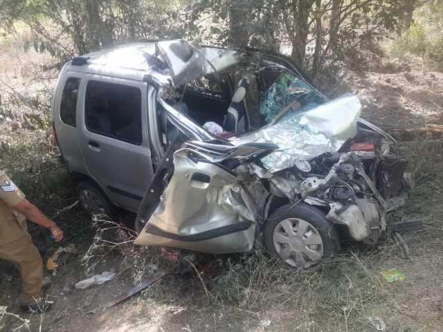 அடுத்த மாசம் வளைகாப்பு! சாலை விபத்தில்  செய்தியாளர் ராஜசேகர்  உயிரிழப்பு! 