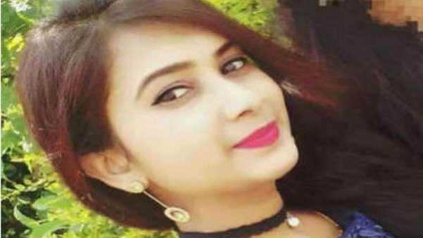 பட்டப்பகலில் கல்லூரி வாசலிலேயே இளம்பெண்ணை பெட்ரோல் ஊற்றி எரித்த கொடூரம்! பகீர் சம்பவம்!