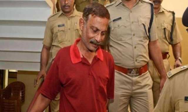 உடலைத் துண்டு துண்டாக வெட்டி வீசிய கொடூர கொலையாளி! ஊட்டியில் கைது! உடலைத் துண்டு துண்டாக வெட்டி வீசிய கொடூர கொலையாளி! ஊட்டியில் கைது!