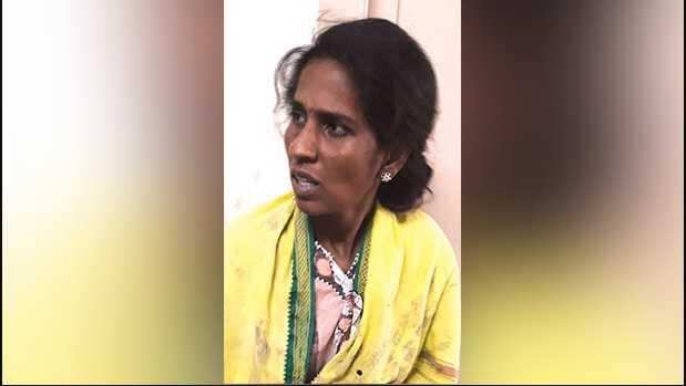 கள்ளக்காதலால் விபரிதம்..!  பச்சிளம் குழந்தையை கால்வாயில் வீசிய தாய்..! 