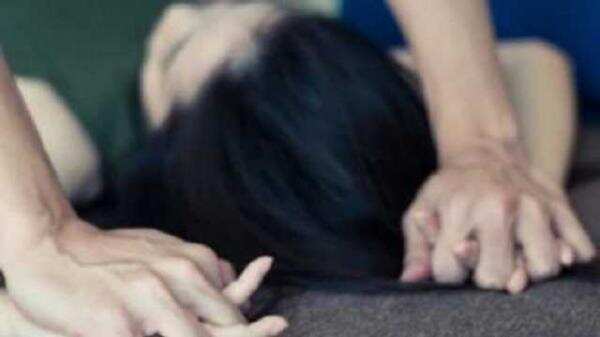 பிடிச்சவங்க கூட எல்லாம் உல்லாசம்! அதிர வைத்த ப்ரியா! இரண்டு முறையும் உயிர் தப்பிய கணவர்! போலீசார் அதிர்ச்சி!!